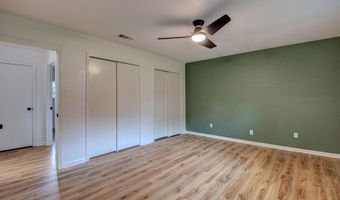 996 Hacienda Dr, Benton, AR 72019