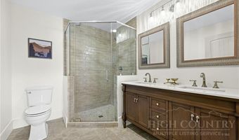 160 Bagpipe Way, Banner Elk, NC 28604