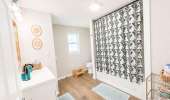 772 N Plainview Rd, Anderson, MO 64831