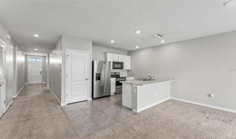 524 BURNHAM Cir, Auburndale, FL 33823