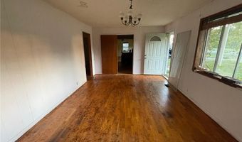 1301 Avenue 3 SE, Atkins, AR 72823