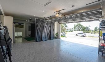 811 BIRDIE Way, Apollo Beach, FL 33572