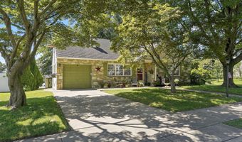 828 HOFFNAGLE St, Philadelphia, PA 19111