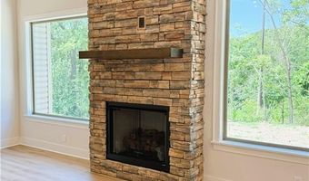 27 Blairgowrie Dr, Bella Vista, AR 72715