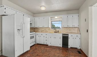 1719 E Orme Ln, Anadarko, OK 73005