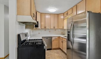 621 SE 4th St, Ankeny, IA 50021