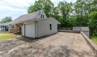 80 Westwood Rd, North Smithfield, RI 02896