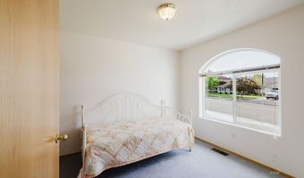 2037 Ruby View Dr, Elko, NV 89801