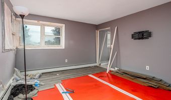 61 Barry Rd, Worcester, MA 01609