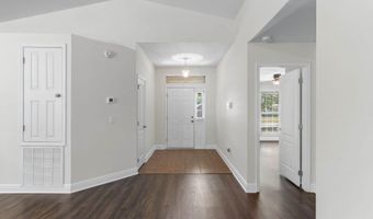 5609 Price Plantation Rd, Baker, FL 32531