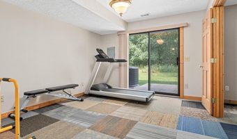 8574 134th St W, Apple Valley, MN 55124