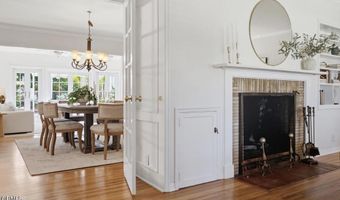 515 Alahmar St N, Alhambra, CA 91801