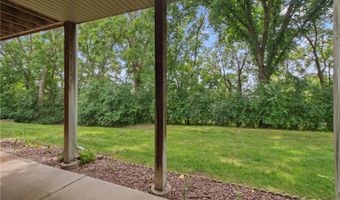 14208 Heritage Ln, Apple Valley, MN 55124