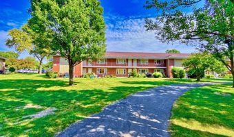 1111 E Algonquin Rd 1, Arlington Heights, IL 60005