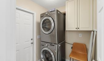 128 SEMINOLE Rd 11, Atlantic Beach, FL 32233