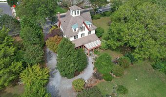 40 N Shore Rd, Absecon, NJ 08201
