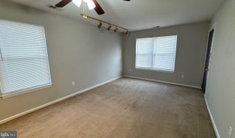 2 FALLEN TREE Ct C, Baltimore, MD 21227