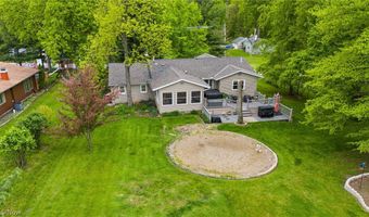 107 Hilltop Dr, Amherst, OH 44001
