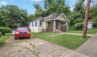 3222 M St SE, Washington, DC 20019