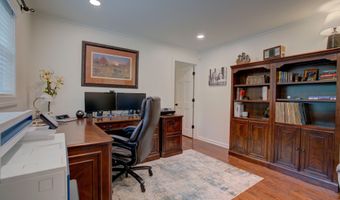 1307 Floyd Spgs, Armuchee, GA 30105