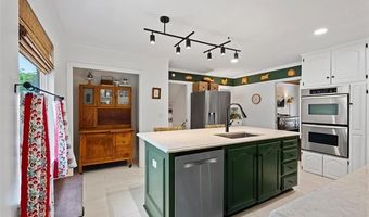 600 Cherry Ln, Bartlesville, OK 74003