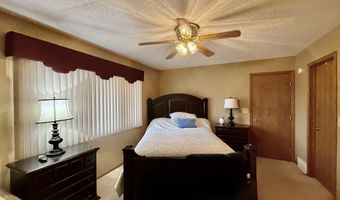 12925 Prairiewood Dr, Aberdeen, SD 57401