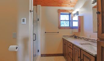 98 CHALET Dr, Alpine, WY 83128