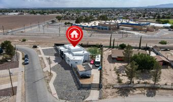 10464 Zach Rd, Socorro, TX 79927