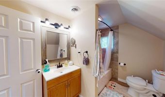 705 Glenview Dr, Albert Lea, MN 56007