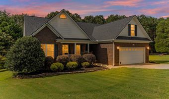 449 Shallowford Dr, Boiling Springs, SC 29316