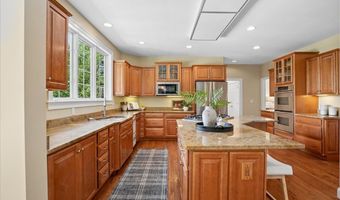 37 The Flume, Amherst, NH 03031