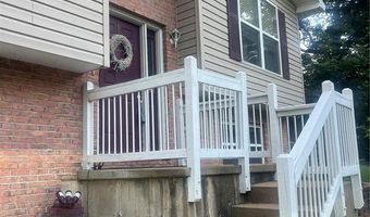 20 Hummingbird Ln, Arnold, MO 63010