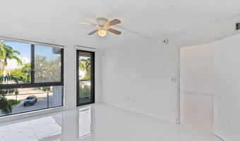 9800 W Bay Harbor Dr 308, Bay Harbor Islands, FL 33154