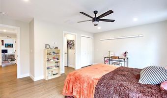 1485 Lonsdale Ave C, Lincoln, RI 02865