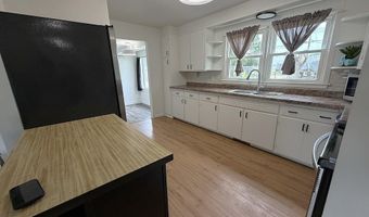 506 5TH St, Armstrong, IA 50514
