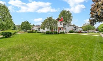 27 Lynn Lea St, Amherst, NY 14221