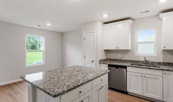 8955 Ava Dr, Bailey, NC 27807