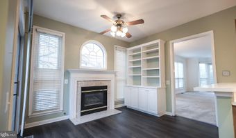 6012 RICKETTS Walk, Alexandria, VA 22312