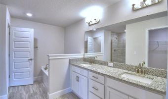 4944 VUE DE LAC PASS, Auburndale, FL 33823