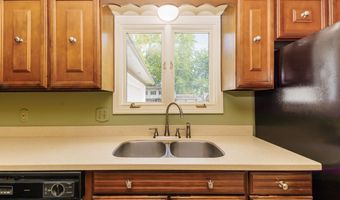 3219 Greenbriar Rd, Anderson, IN 46011