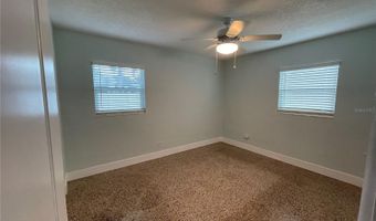 521 FAIRFAX Ln, Apollo Beach, FL 33572