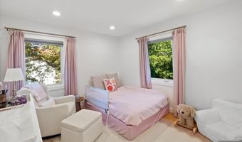 98 Prescott St, Demarest, NJ 07627