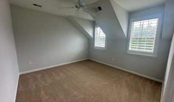44322 MCHENRY Sq, Ashburn, VA 20147