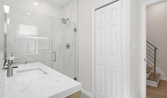 843 E LOMBARD St, Baltimore, MD 21202