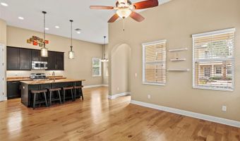 514 WINTERSIDE Dr, Apollo Beach, FL 33572