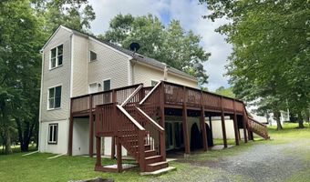 82 Tennyson Cir, Albrightsville, PA 18210