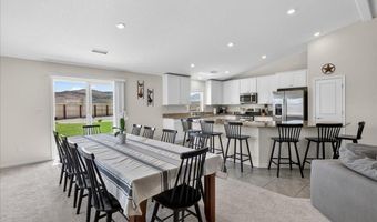 578 Pine Creek Cir, Dayton, NV 89403
