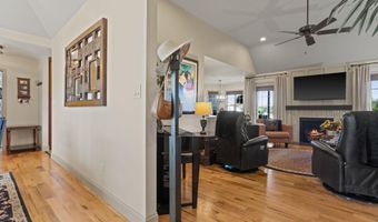 330 War Emblem Dr, Boiling Springs, SC 29316