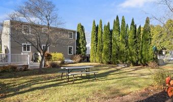 59 Spice Bush Trl, Narragansett, RI 02882