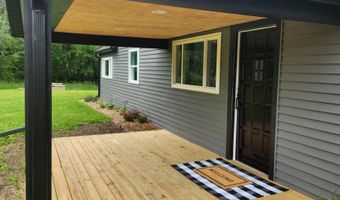 69870 Wolcott Rd, Armada, MI 48005
